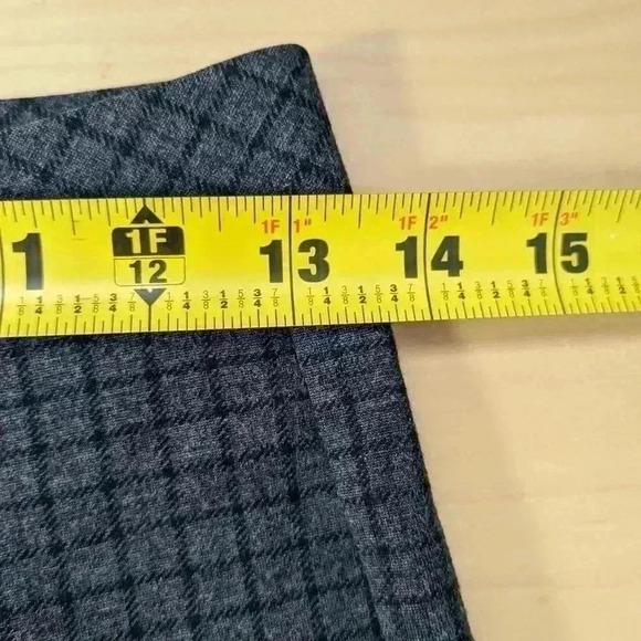 FREE WITH BUNDLE Legging Simons contemporaine  size XS very good quality Gray - Picture 5 of 6